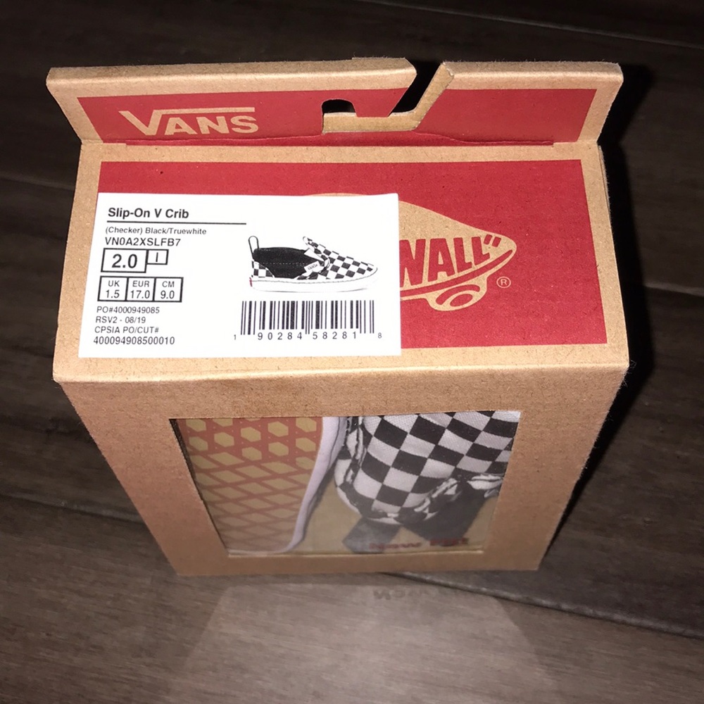 Slip-On V Crib Vans - Picture 2 of 4
